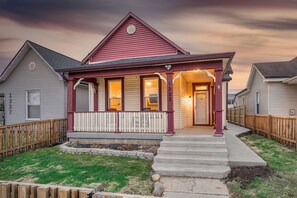 Exterior detail - HotTub~FirePit~Games~YogaNook~5 Mins to Downtown (Indianapolis)