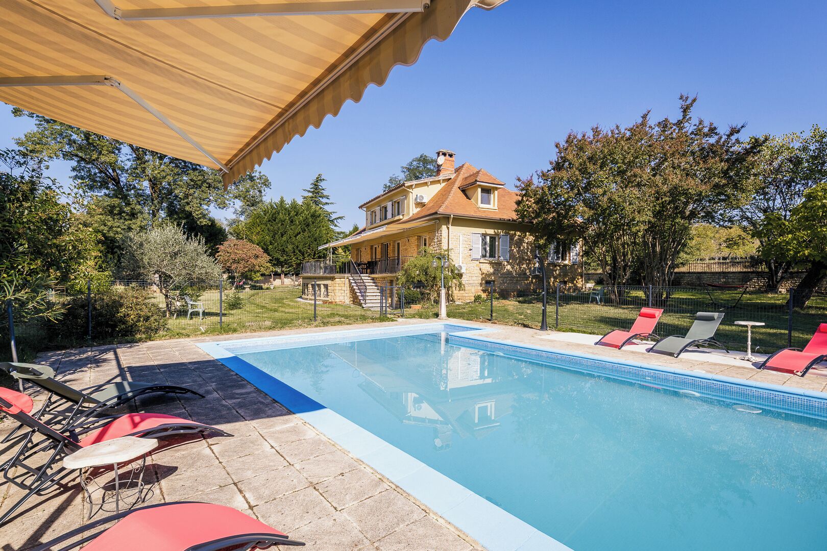 Piscine extérieure
