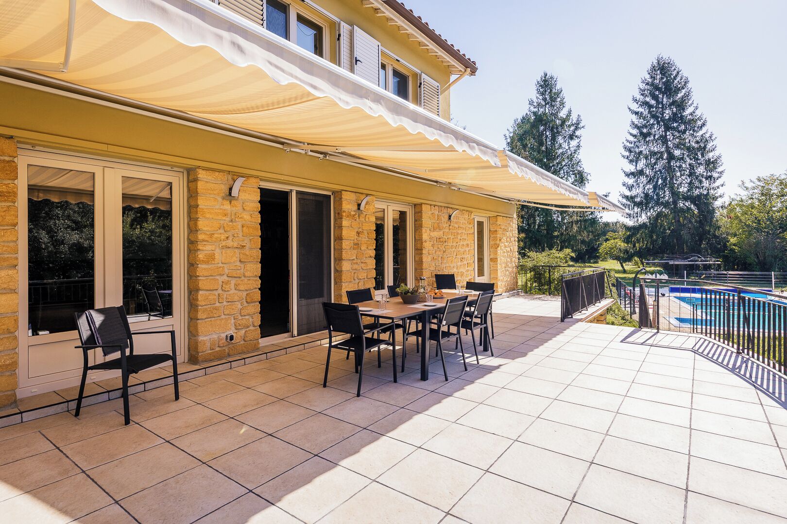 Restauration extérieure