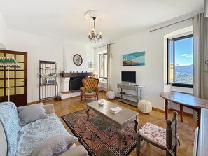 Living area - Pretty house in the heart of the village of Corbara (Corbara)