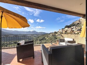 Terrace/patio - Pretty house in the heart of the village of Corbara (Corbara)