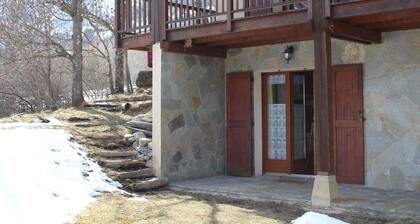 Studio dans maison individuelle à proximité de Briançon Serre Chevalier