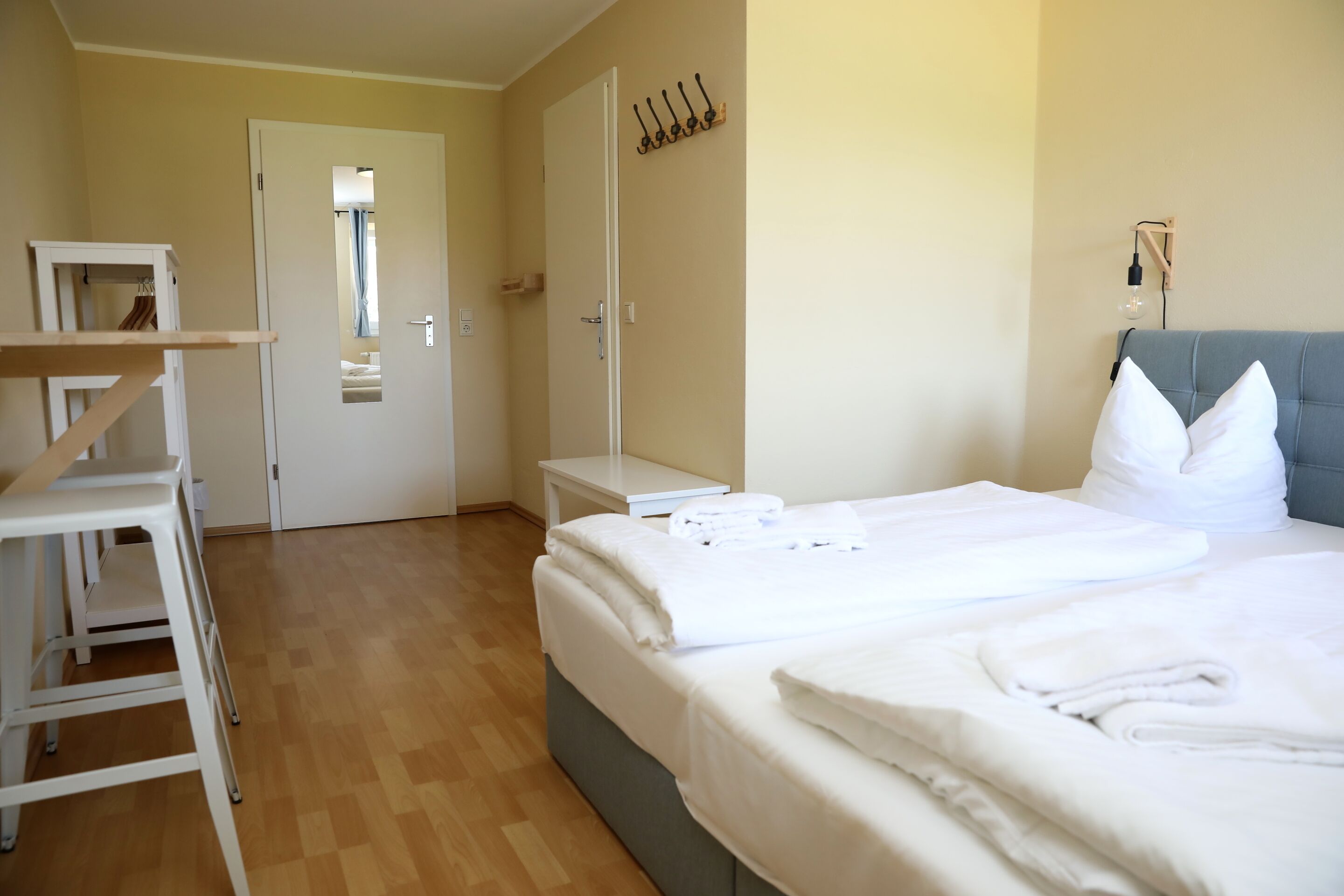 Doppelzimmer | Verdunkelungsvorhänge, kostenloses WLAN