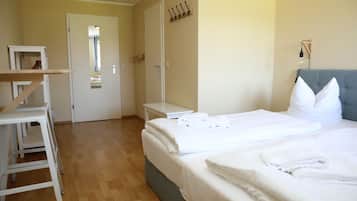 Doppelzimmer | Verdunkelungsvorhänge, kostenloses WLAN