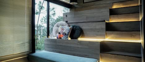 43-inch Smart TV with cable channels