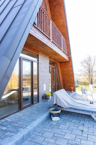 Dream Cottage - Escape to Nature: A Peaceful Cabin with Hot Tub