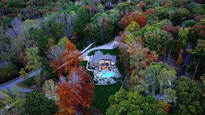 NEW 7BR Lakefront Lake Anna, Pool, Spa, Dock