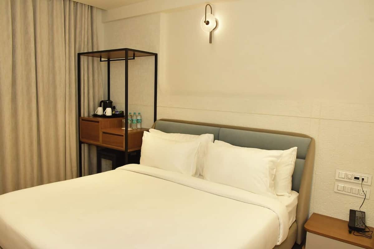 Standard Double Room | Free WiFi