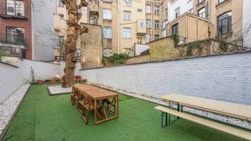 Habitación, 1 habitación | Restaurante al aire libre