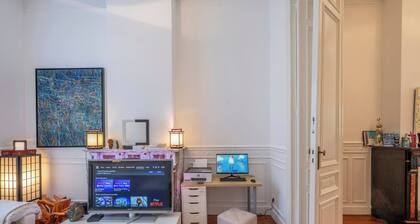 Room-euro Edens Cosy Historic Home in Br