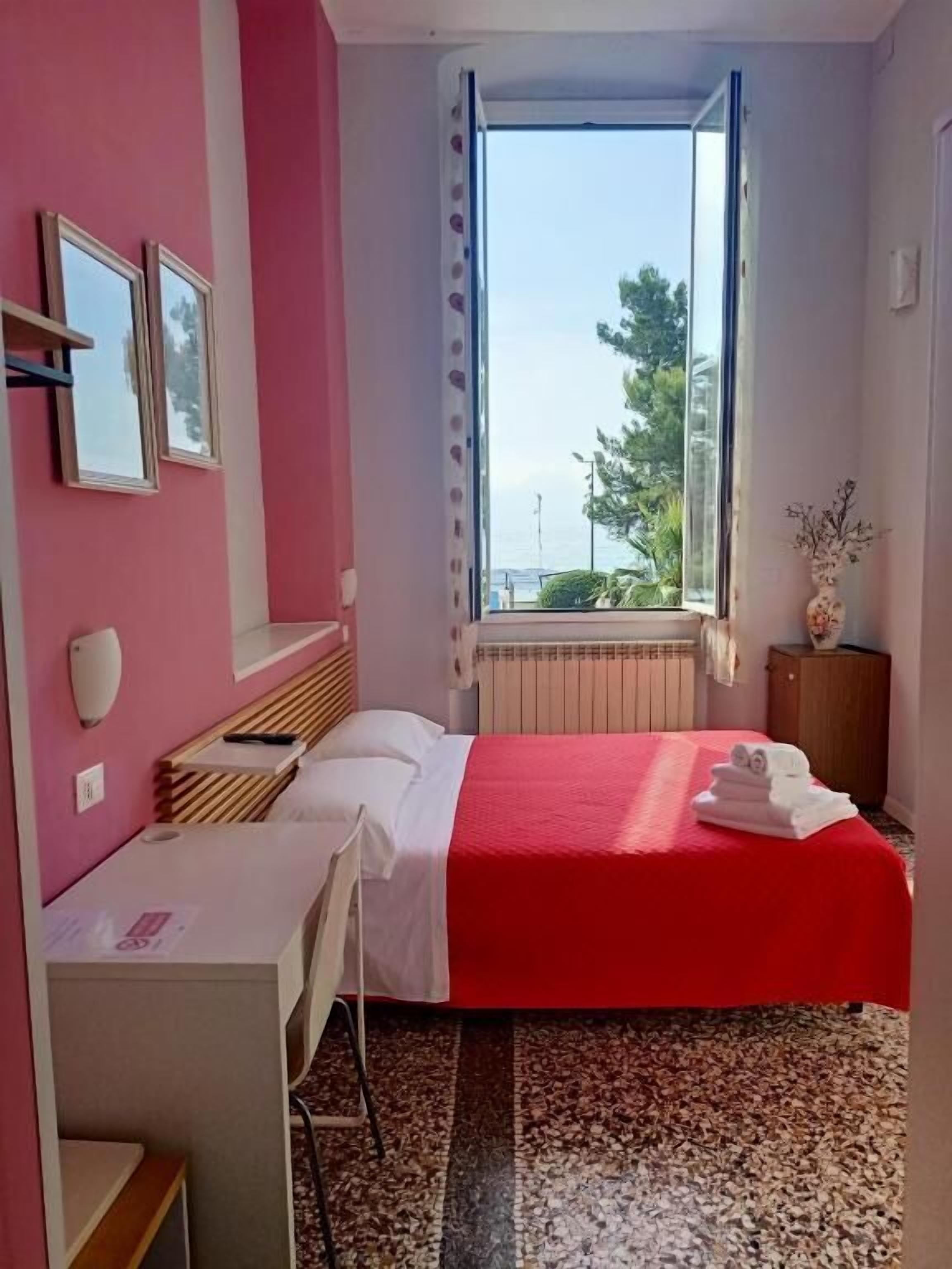 Superior Double or Twin Room, Sea View | Free WiFi