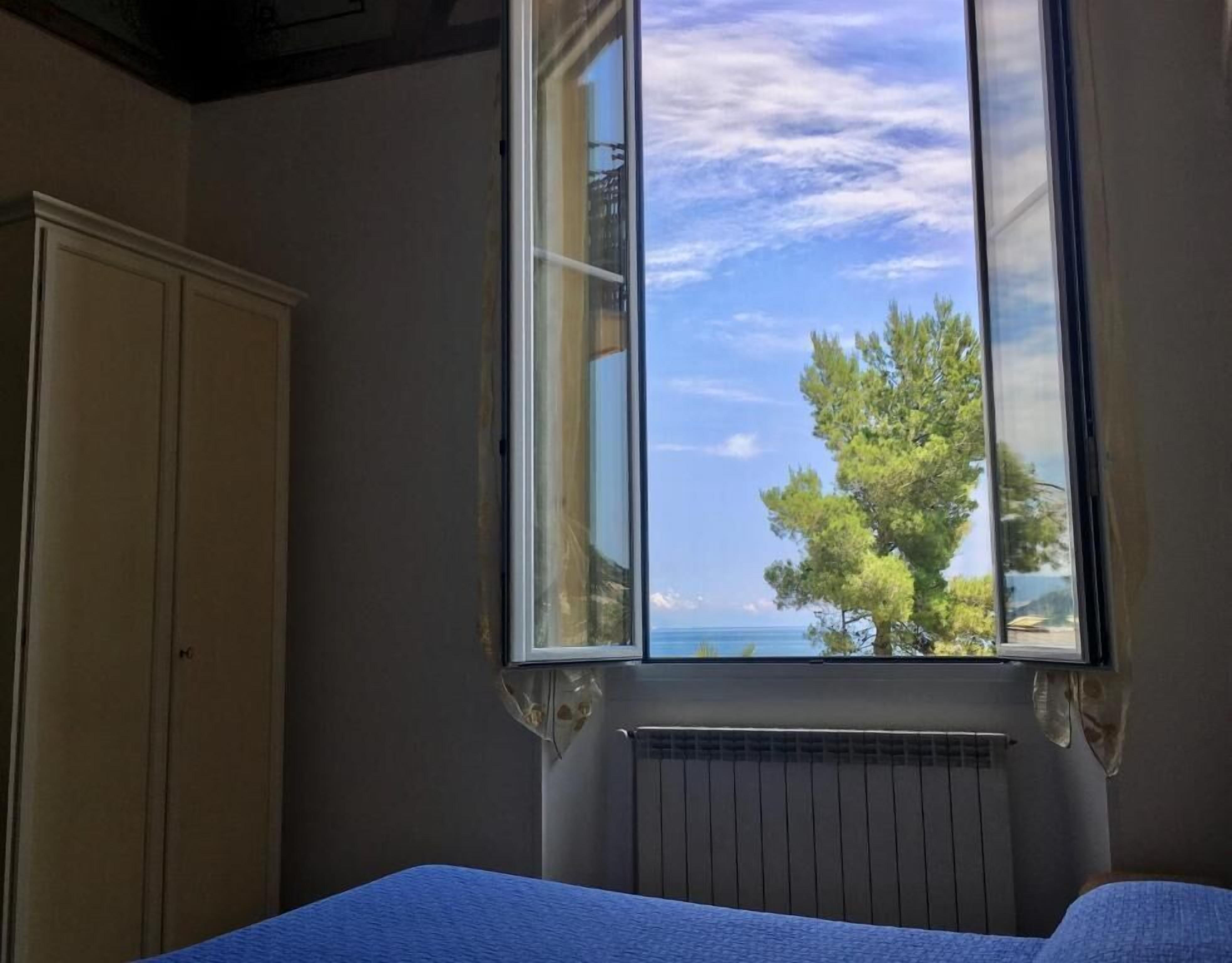 Superior-Vierbettzimmer, Meerblick | Kostenloses WLAN