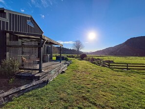 Property grounds - Spacious, fresh American style barn. The perfect location for a relaxing getaway (Franz Josef / Waiau)