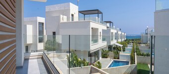 Villa Flora's 3-BR Retreat & Private Pool in Protaras