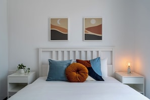 Vila, 3 quartos, piscina particular, vista para a cidade | Roupas de cama de algodão egípcio, roupas de cama premium