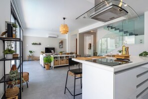 Villa, 3 Bedrooms, Private Pool, City View | Interior - Villa Flora's 3-BR Retreat & Private Pool in Protaras (Paralimni)