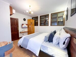 Deluxe Double Room | Free WiFi - SKA The Boutique Naguru (Kampala)