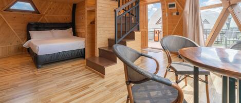 Family Duplex | Free WiFi, bed sheets