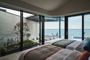 تجهيزات عازلة للصوت وواي فاي مجانًا