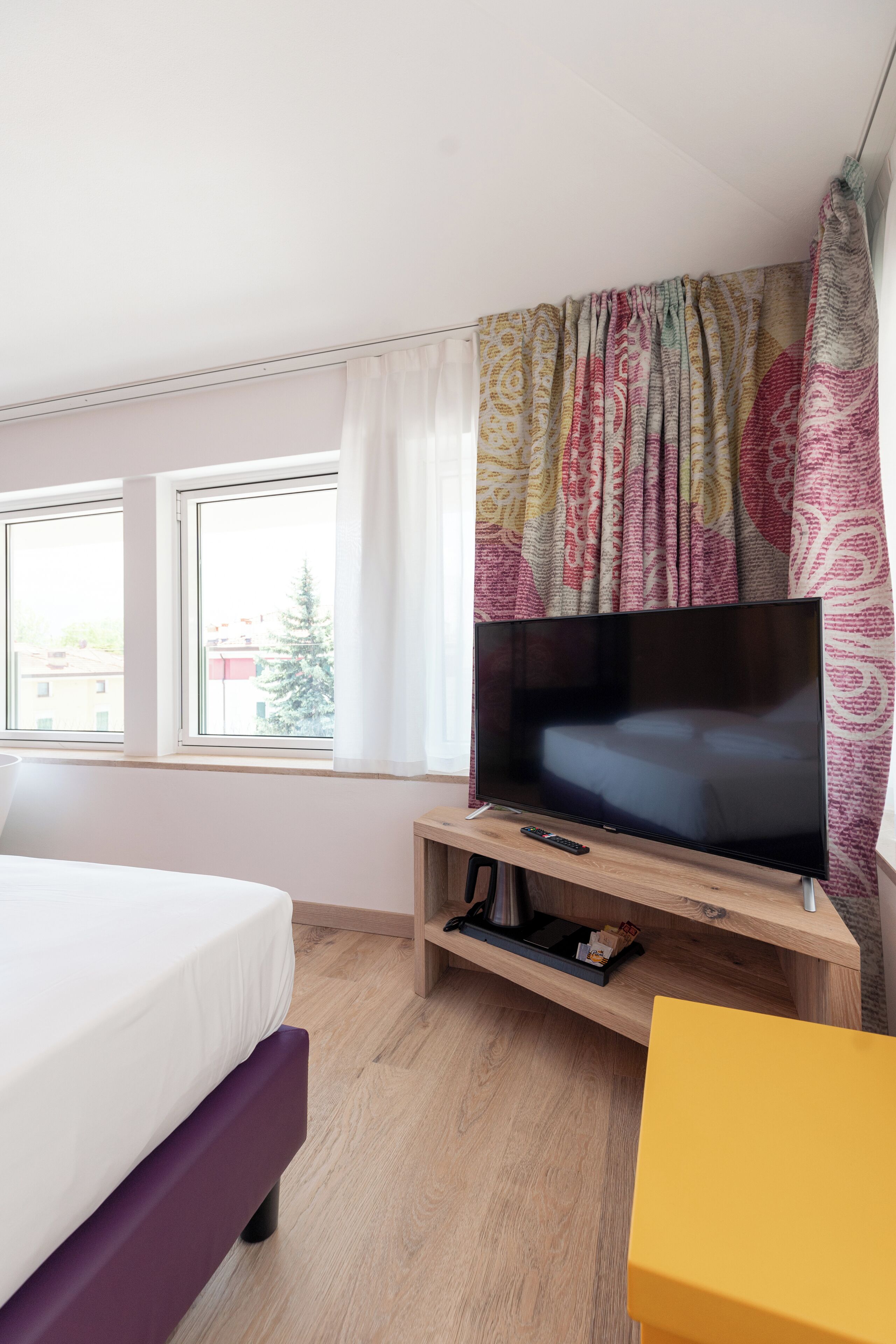 Penthouse Mewah, 2 kamar tidur, pemandangan kota | Brankas, meja kerja, kedap suara, dan setrika/meja setrika