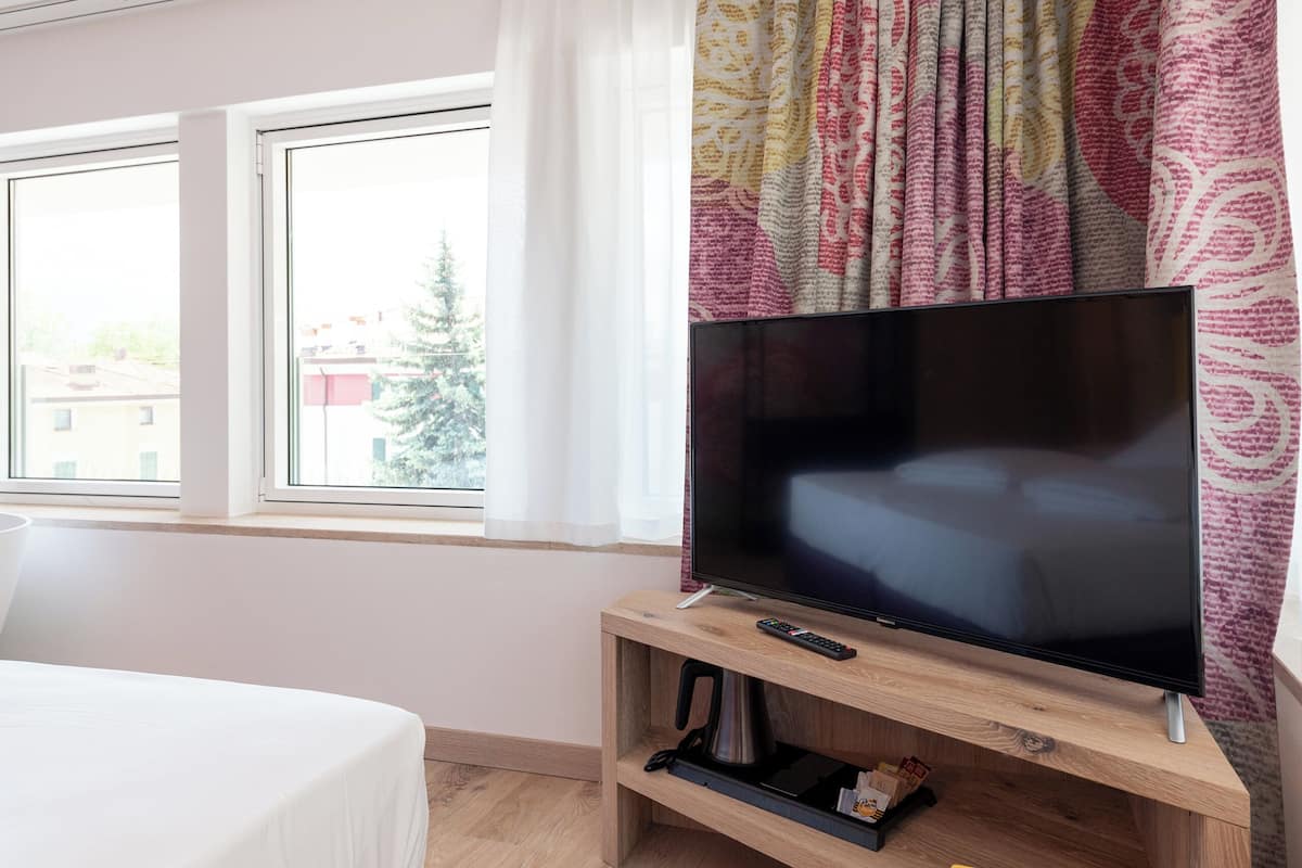 Penthouse Cao cấp, 2 phòng ngủ, quang cảnh thành phố | Két bảo mật tại phòng, bàn, phòng cách âm, bàn ủi/dụng cụ ủi quần áo