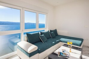 Smart TV - Crystal Holiday Home (Čelina)