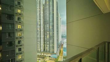 Family Apartment, 3 Bedrooms, 2 Bathrooms | Balcony