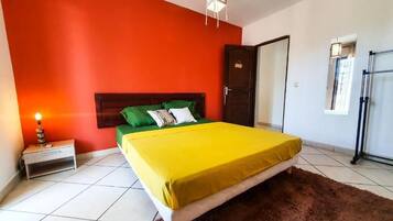 Strykejern/-brett, wi-fi og sengetøy