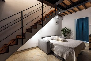 1 室のベッドルーム、アイロン / アイロン台、WiFi (無料)、ベッドシーツ