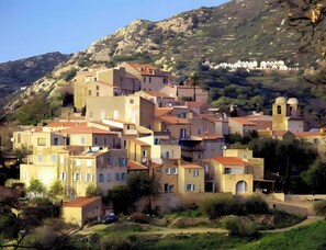 Exterior - Apartment 'Villa Pigna' with Sea View, Private Terrace and Wi-Fi (Pigna)