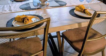 Walk to Sumter Landing-Just Listed-Feb & Mar Avail-Golf Cart-Pet Friendly