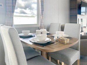 Dining - Family - Friendly | Seton Sands | Carnoustie Drive | Free Parking | Fast Wi-Fi (Port Seton)