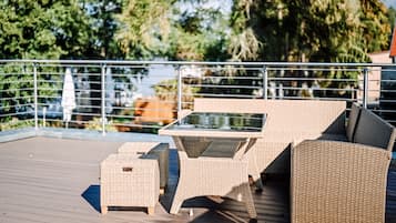 Apartment, eingeschränkter Seeblick | Blick vom Balkon