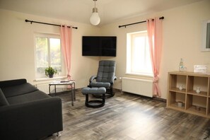 Lägenhet - viss sjöutsikt | Vardagsrum