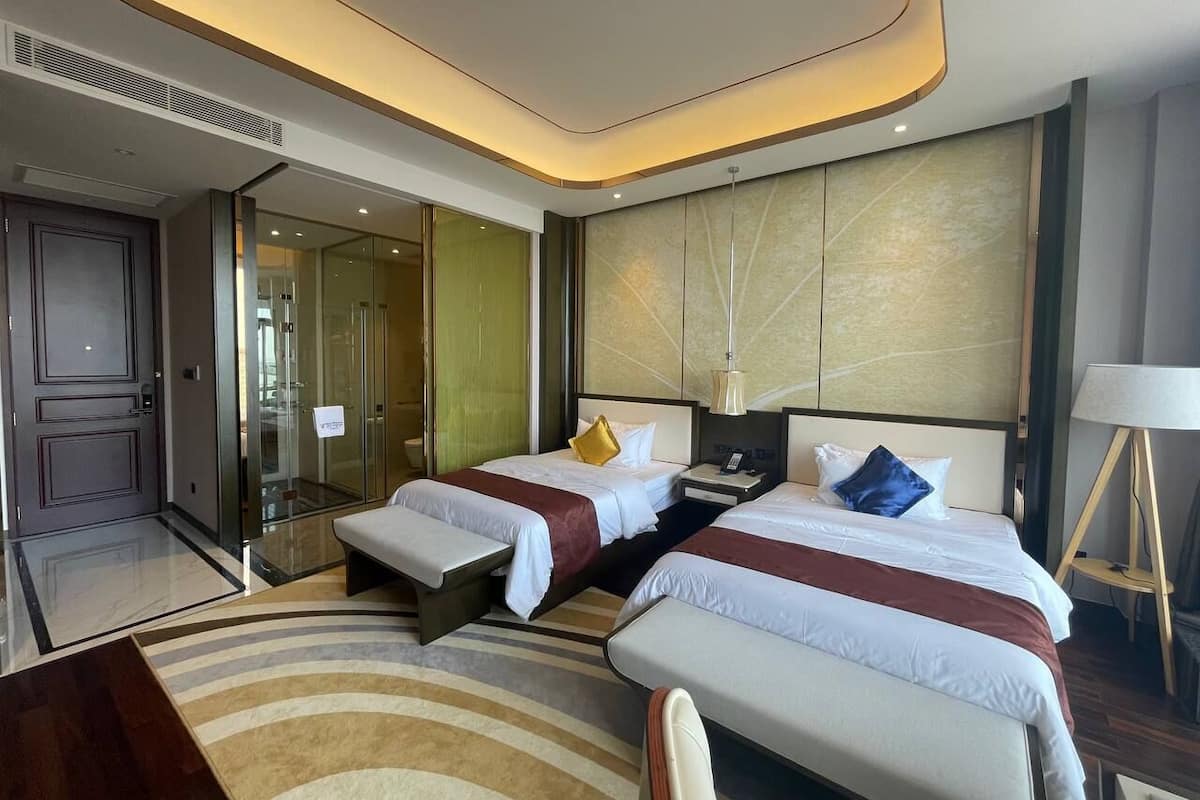 Tomannsrom – deluxe, balkong, byutsikt | Wi-fi (inkludert)