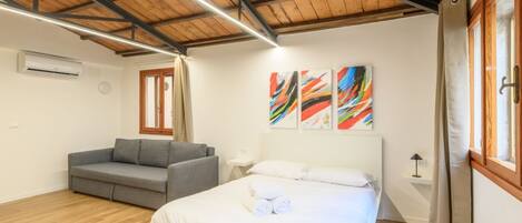 1 Schlafzimmer, Bügeleisen/Bügelbrett