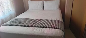 Benly's Nest Guest. We provide cheap accomodation in Kazungula/KasaneBotswana