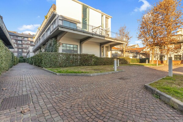 Exterior - Welcome Foresteria Lombarda (Milano)