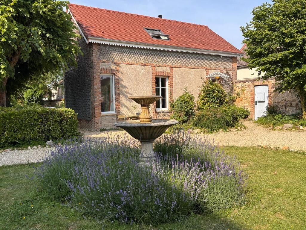 House, Garden View | Exterior