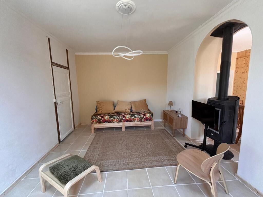 House, Garden View | Interior