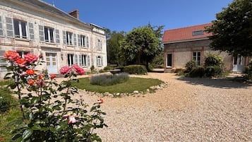 Huis, uitzicht op tuin | Exterieur