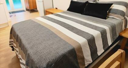 1 Bed Luxuryhouse- Sleeps 2- Garden, Wifi, Parking