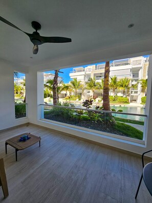Property grounds - Aqua Esmeralda • Beachfront Apartment Trinidad 103 (Dominicus)