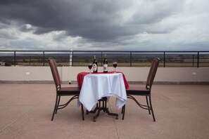 Exterior - Narumoro Africa One Hotel (Naro Moru)