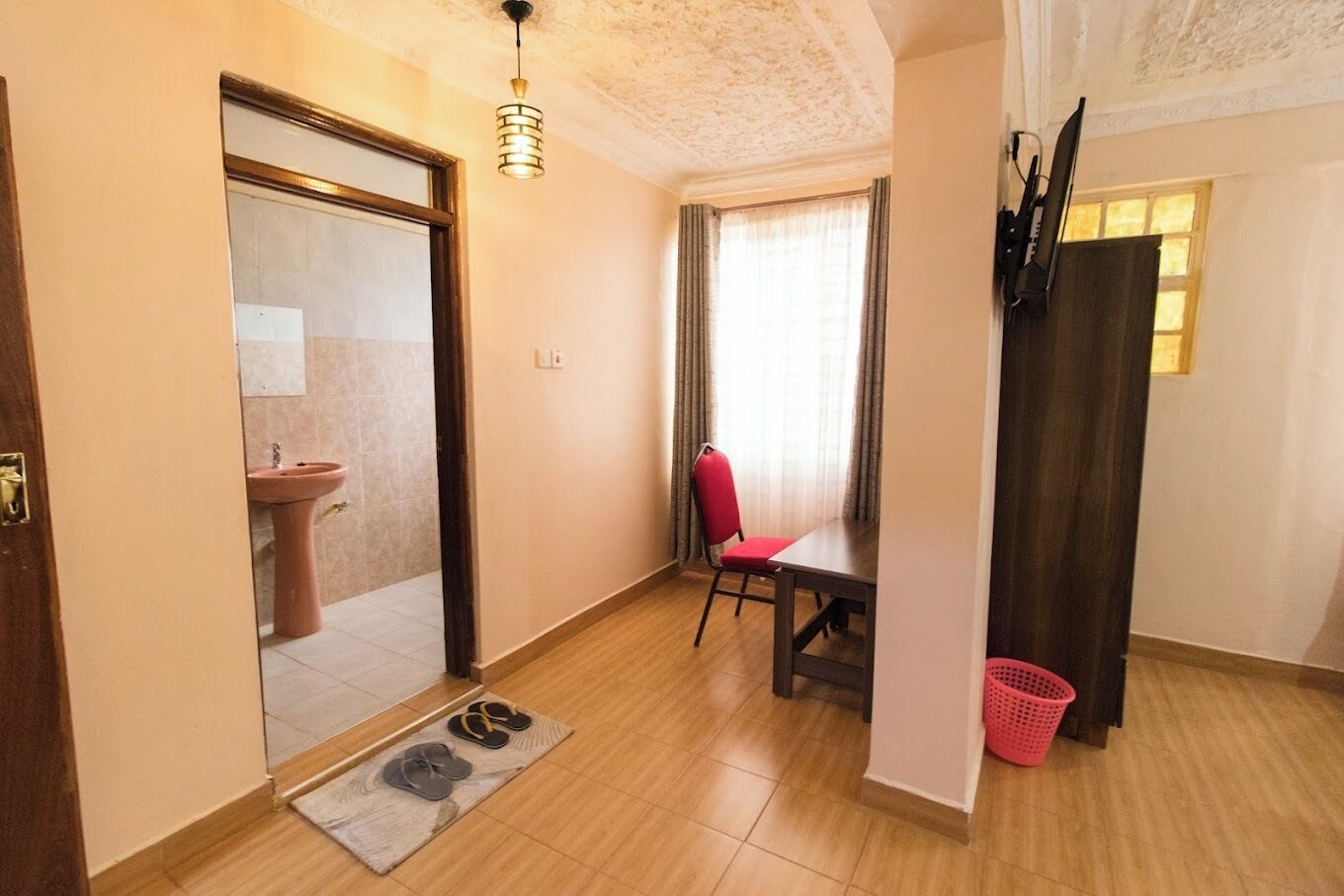 Standard Double Room | Free WiFi, bed sheets