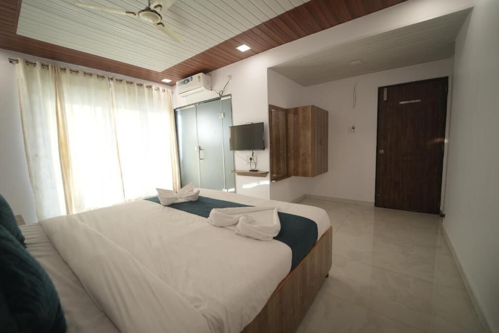 Deluxe Room, Mountain View | Meja, Wi-fi percuma 