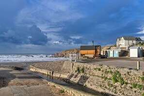 Beach - Finest Retreats - Bude, Upper Deck (Bude)