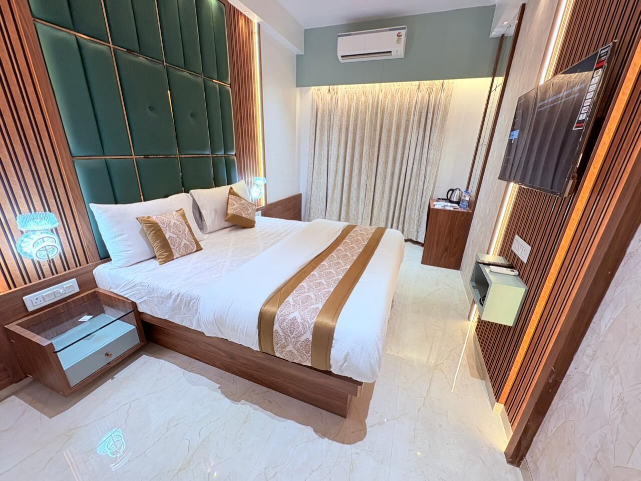 ห้องดีลักซ์ | Wi-Fi ฟรี