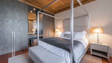 Luxury Suite, Valley View | In-room safe, soundproofing, iron/ironing board, free WiFi