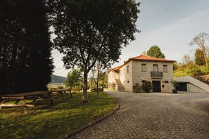Exterior - Quinta das Pirâmides (Vila Nova de Famalicao)
